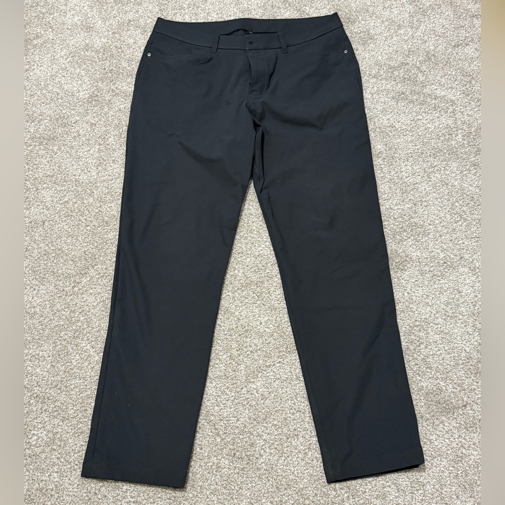 Men’s Lululemon ABC pant size: 36